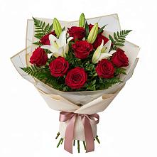 Букет цветов из:  Лилии и Розы в Массандре