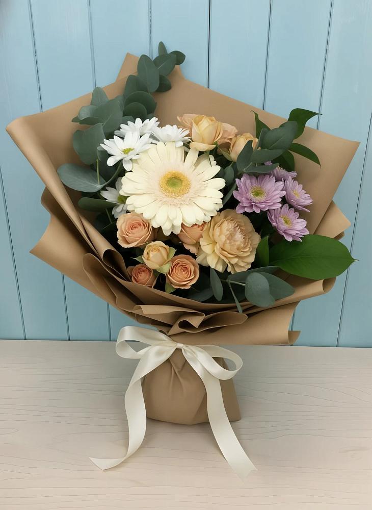 Букет цветов из: Герберы и Хризантемы в Массандре