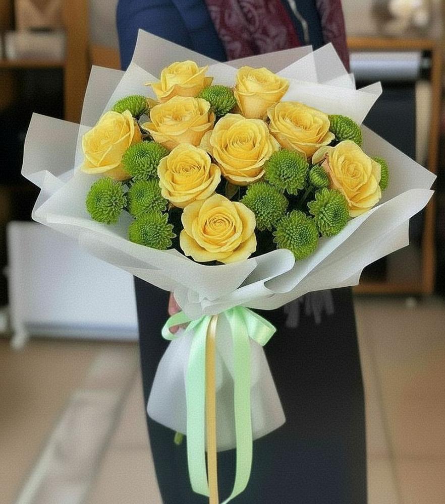 Букет цветов из: Хризантемы и Розы в Массандре