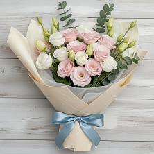 Букет цветов из:  Лизиантусы в Массандре