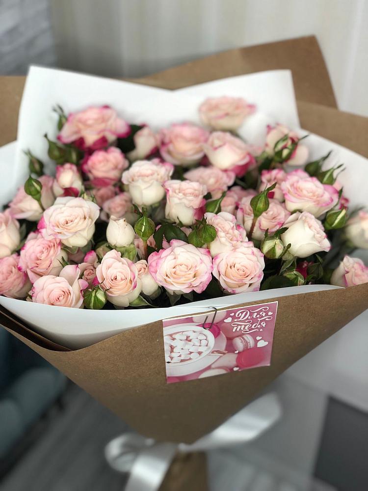 Букет цветов из: Розы в Массандре