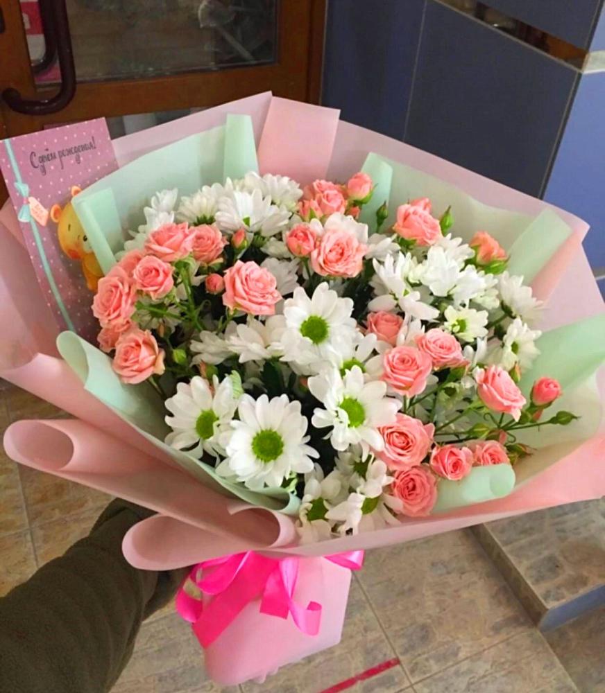 Букет цветов из: Розы и Хризантемы в Массандре