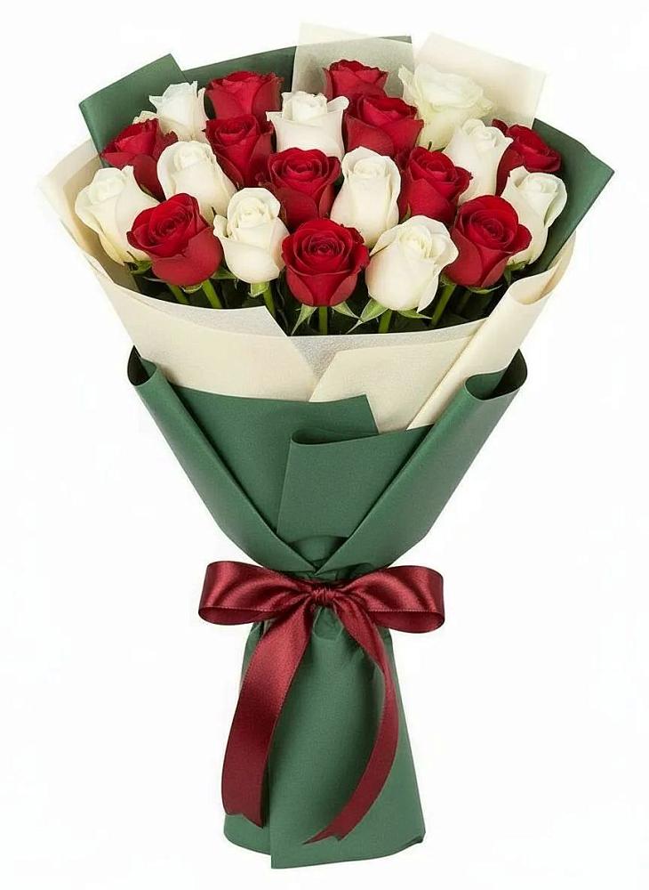 Букет Микс из красных и белых роз в Массандре