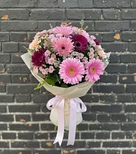 Букет цветов из:  Герберы и Хризантемы в Массандре
